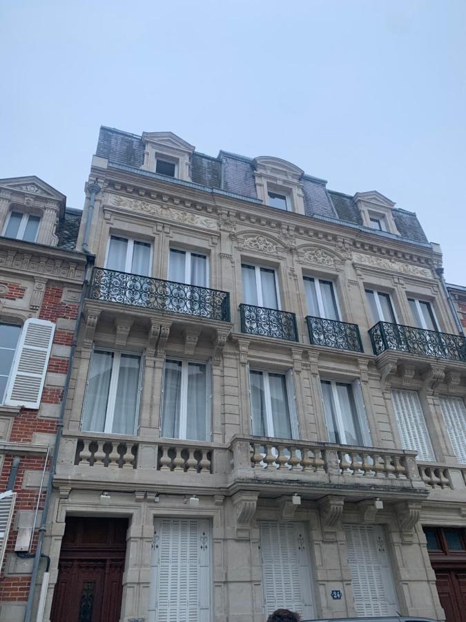 L Oote Appart Épernay Dış mekan fotoğraf